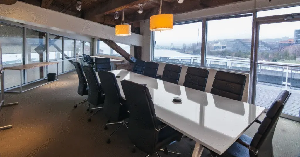 large meeting room in seattle wa for rent by the hour
